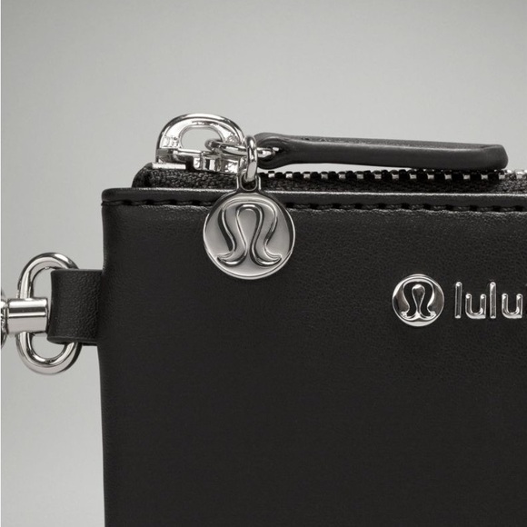 Lululemon Cactus Leather Dual Pouch Wristlet - Picture 4 of 7